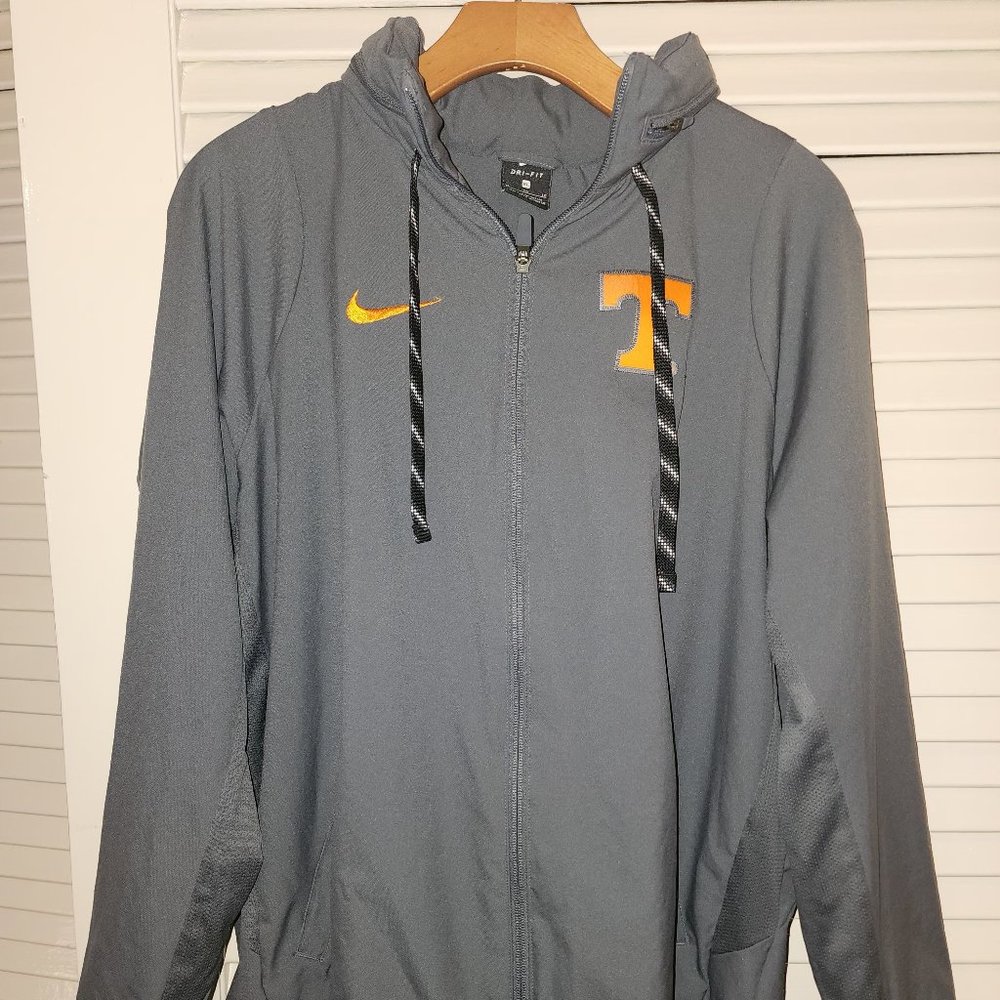 Nike Tennessee windbreaker with hood